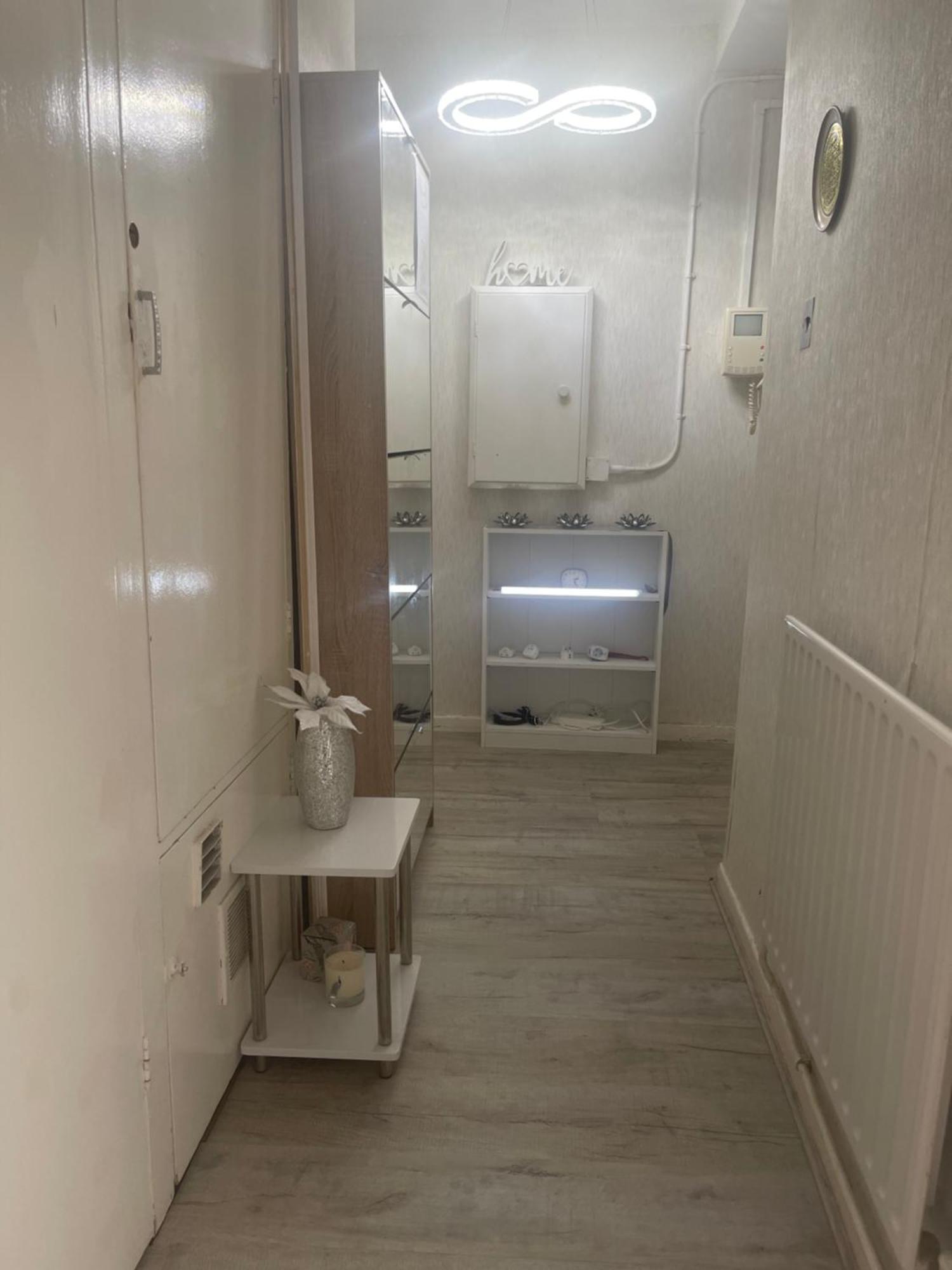 Room With Shared Kitchen London Kültér fotó